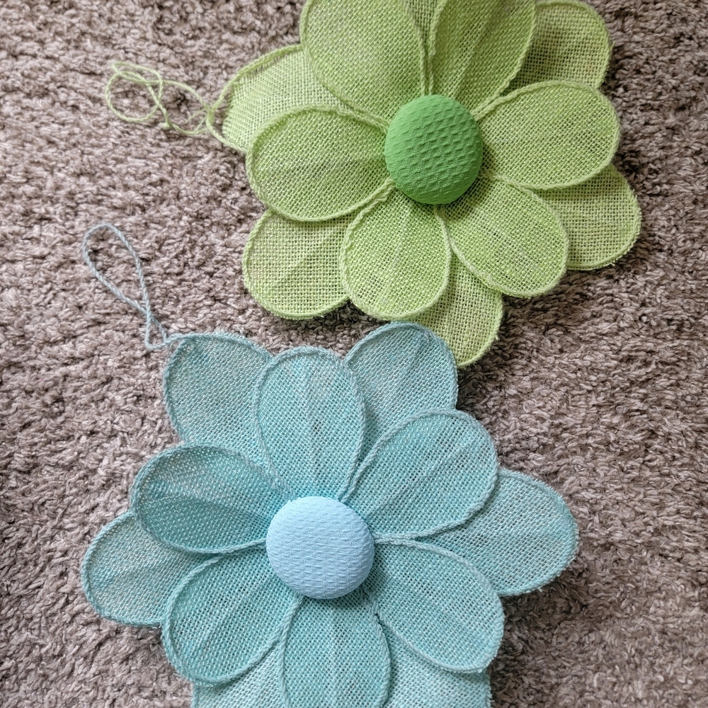 LAST CHANCE Set Of 2 Spring Hanging Flowers Blue Green